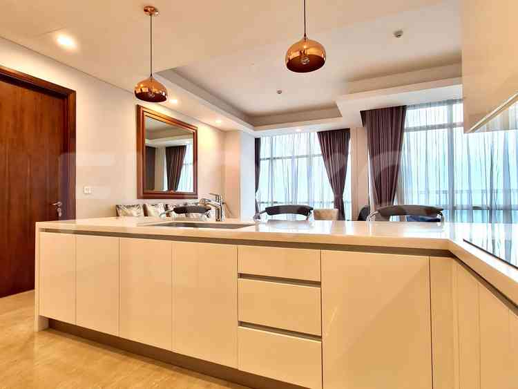 169 sqm, 29th floor, 3 BR apartment for sale in Gandaria 9