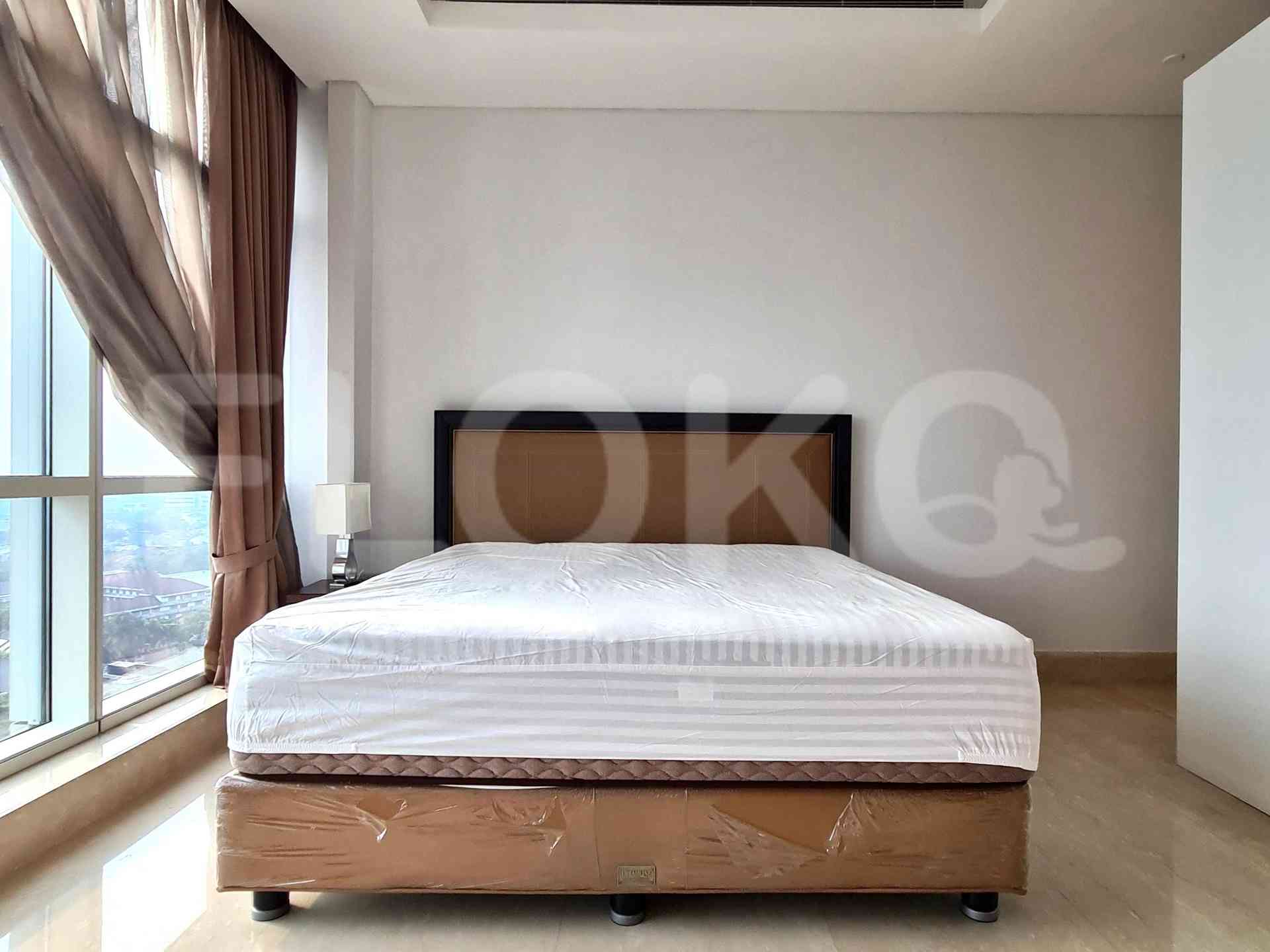 169 sqm, 29th floor, 3 BR apartment for sale in Gandaria 8