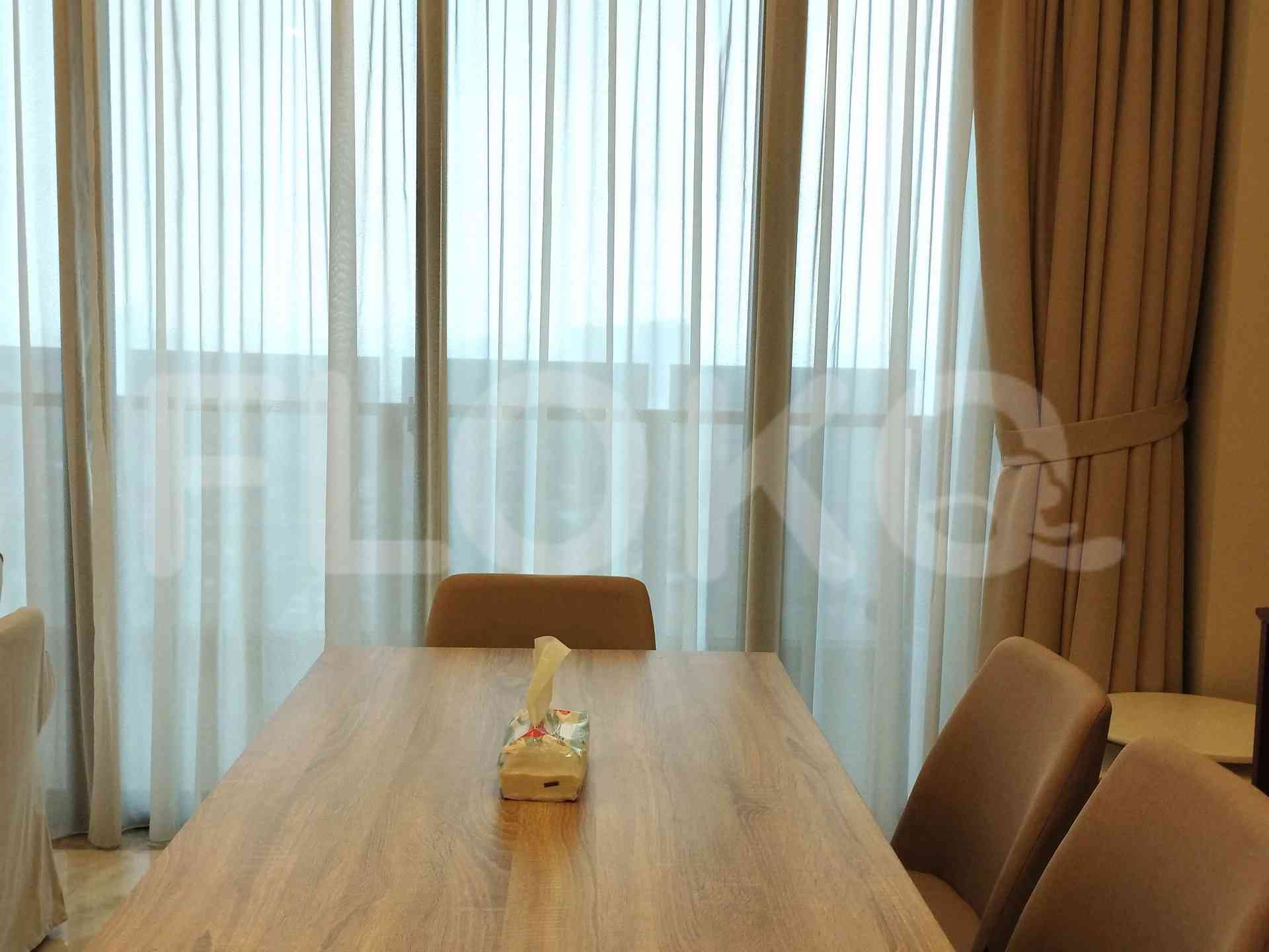 Dijual Apartemen 2 BR, Lantai 17, Luas 153 m2 di Senopati 5