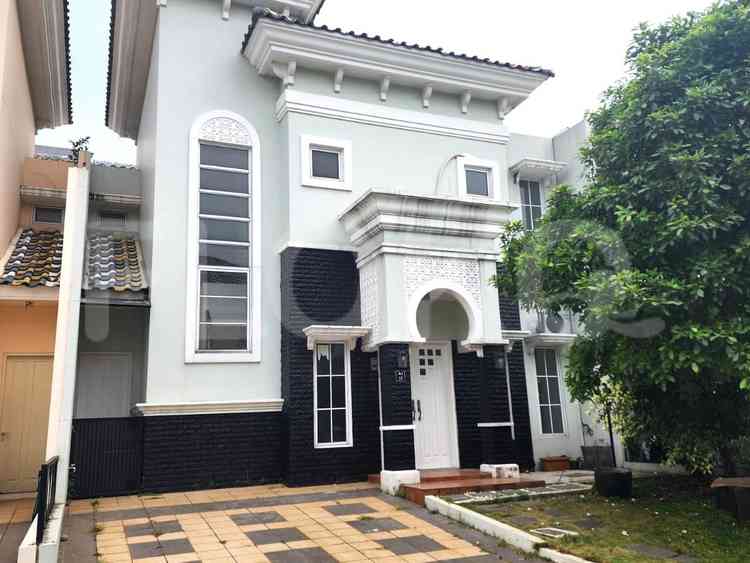 154 sqm, 3 BR house for rent in Alicante Paramount, Gading Serpong 1