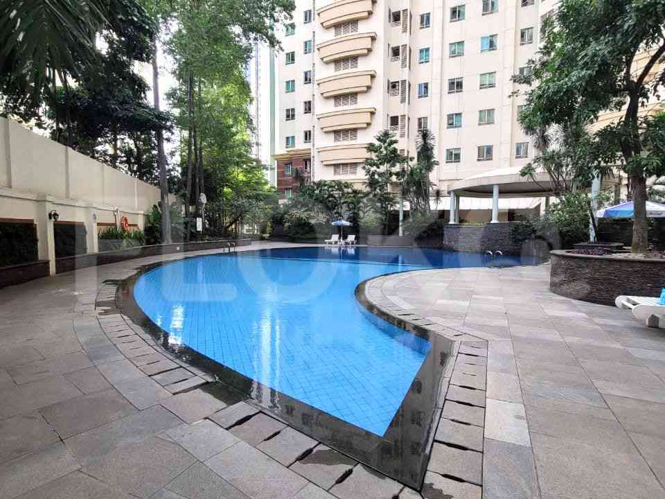 5 Bedroom on 23rd Floor for Rent in Simprug Terrace Apartemen - fte8b7 9