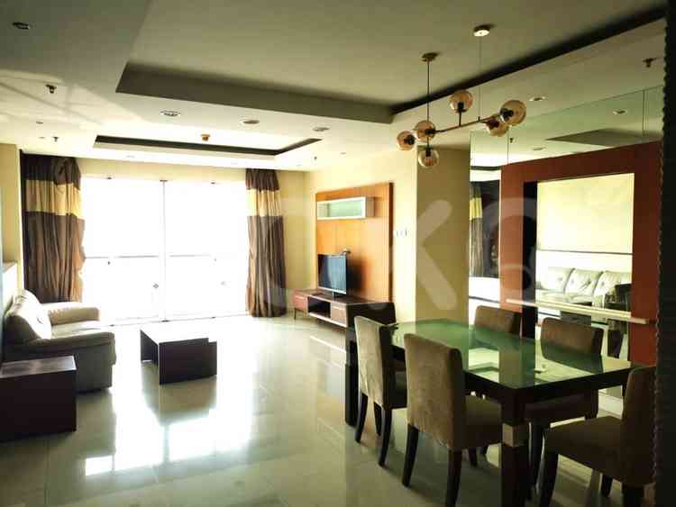 127 sqm, 25th floor, 3 BR apartment for sale in Kebayoran Lama 1