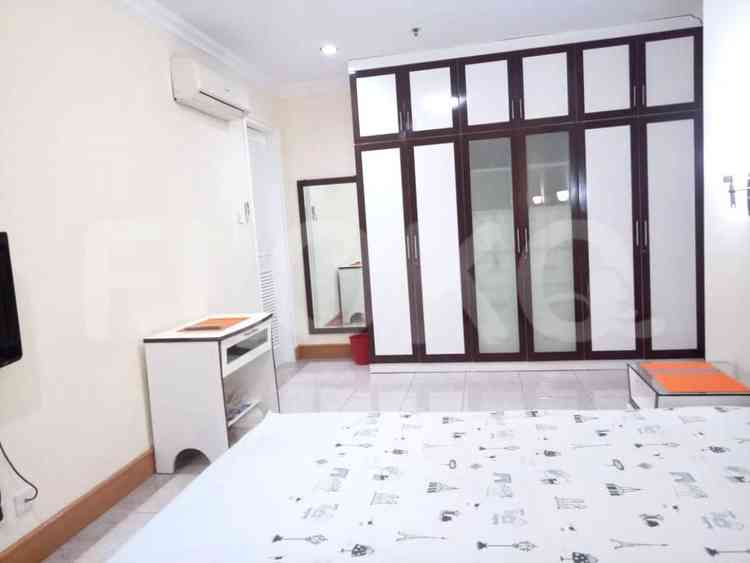 Dijual Apartemen 3 BR, Lantai 20, Luas 127 m2 di Kebayoran Lama 7