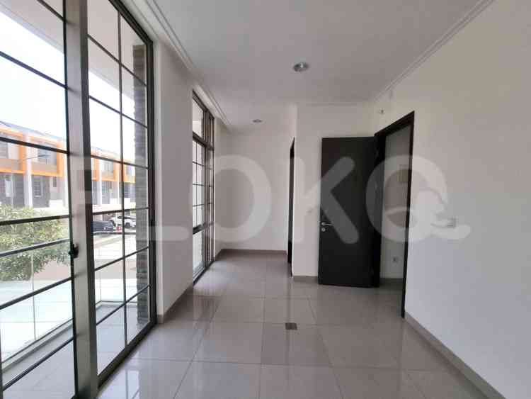 130 sqm, 3 BR house for sale in Brand New Cluster Miami PIK 2, Kelapa Gading 4