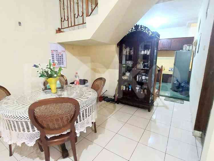 Dijual Rumah 3 BR, Luas 105 m2 di Jl. BCS Raya, Kelapa Gading 4