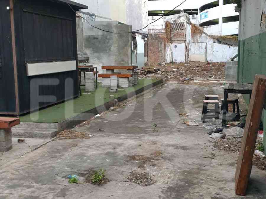 Dijual Tanah Luas 700 m2 di Jalan Samahudin Raya, Pasar Baru 2