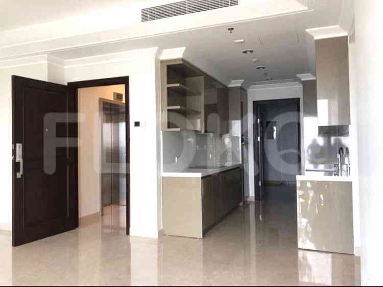 159 sqm, 30th floor, 3 BR apartment for sale in Kebayoran Lama 3