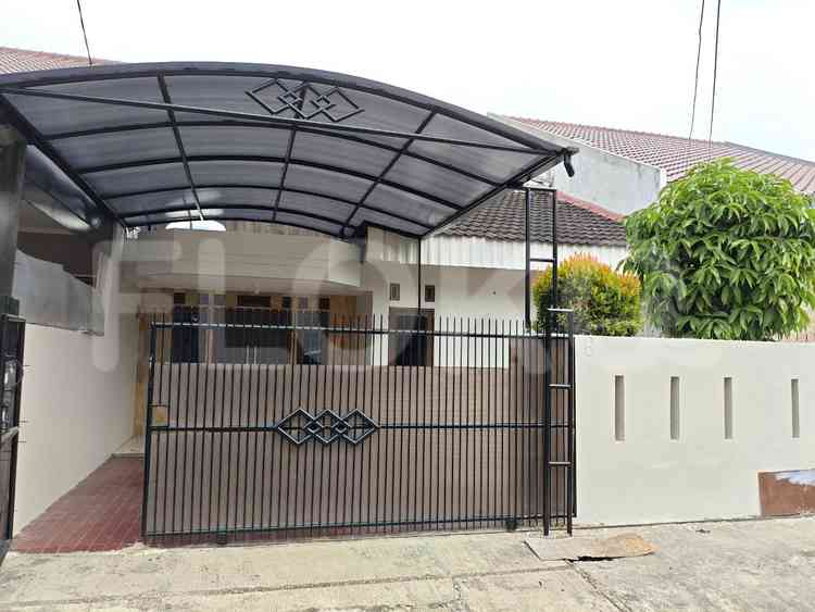 120 sqm, 5 BR house for rent in Petukangan, Gandaria 1