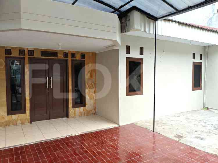 120 sqm, 5 BR house for rent in Petukangan, Gandaria 4