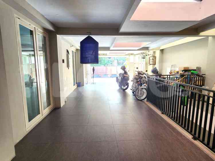 Disewakan Rumah 6 BR, Luas 1000 m2 di Menteng, Menteng 8