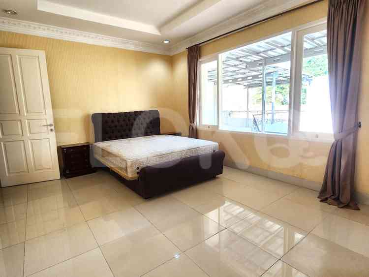 Disewakan Rumah 6 BR, Luas 1000 m2 di Menteng, Menteng 4