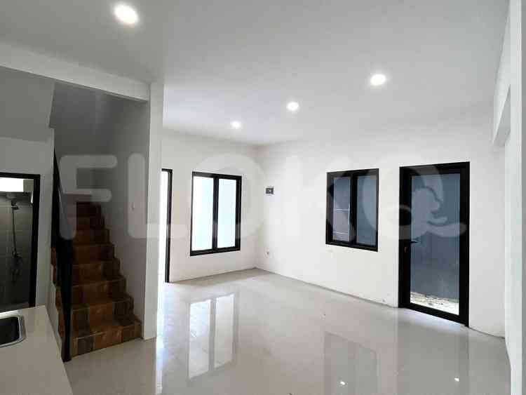 Dijual Rumah 3 BR, Luas 110 m2 di Cawang, Cawang 3