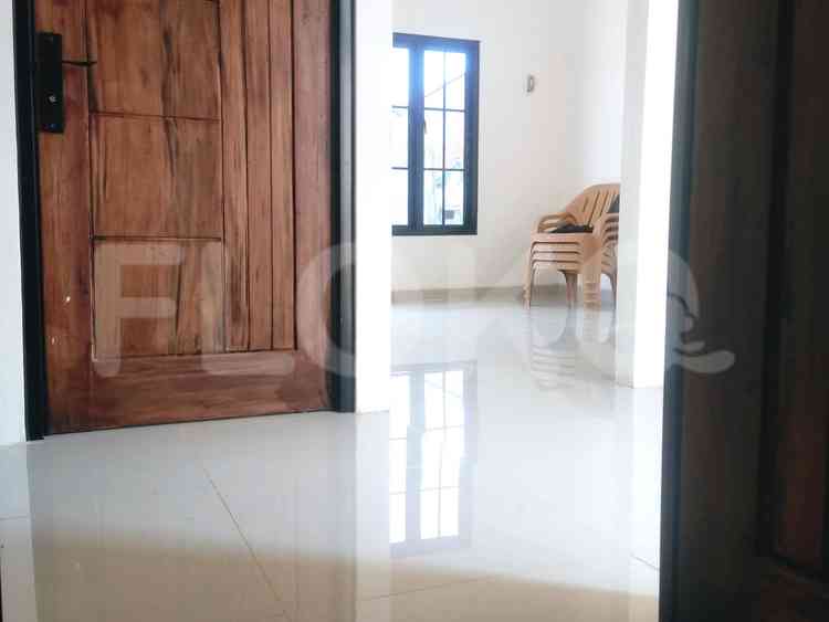 Dijual Rumah 2 BR, Luas 45 m2 di Cawang, Cawang 5