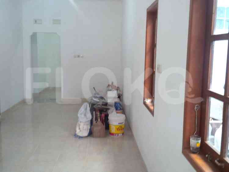 Dijual Rumah 3 BR, Luas 120 m2 di Cawang, Cawang 3