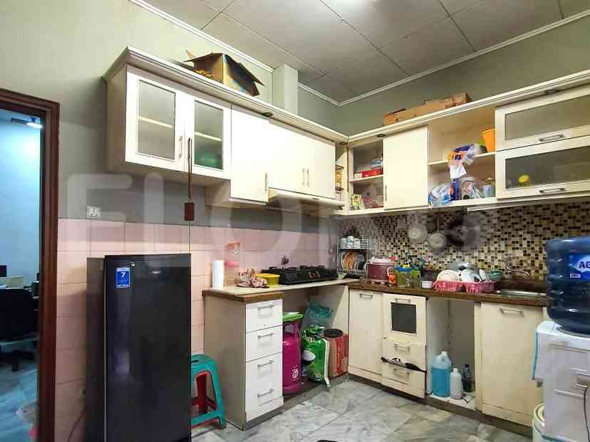 Dijual Rumah 3 BR, Luas 317 m2 di Erlangga, SCBD 4