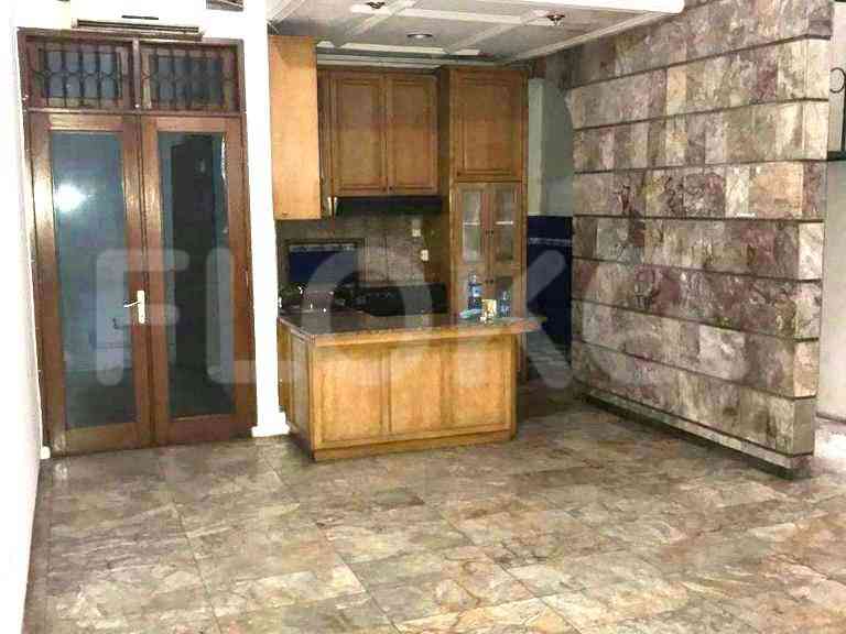 300 sqm, 5 BR house for sale in Ciragil, SCBD 5