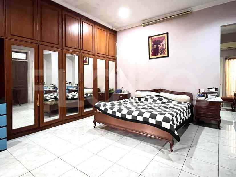 Dijual Rumah 4 BR, Luas 300 m2 di SCBD, SCBD 7