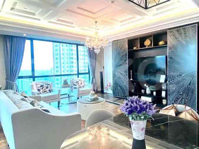 Dijual Apartemen 2 BR, Lantai 17, Luas 120 m2 di Tebet 4