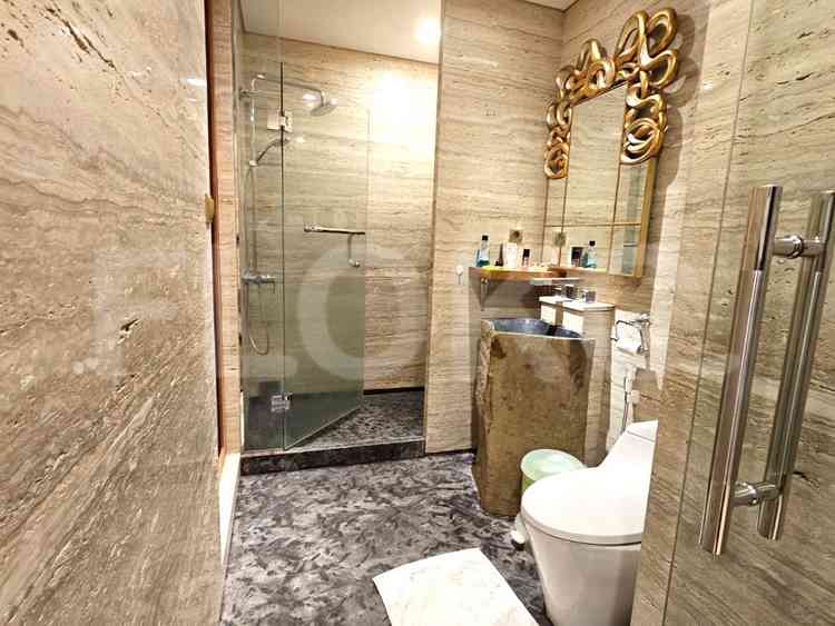 151 sqm, 40th floor, 2 BR apartment for sale in Gandaria 5