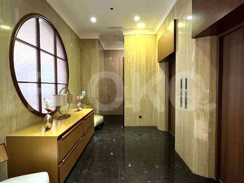 500 sqm, 15th floor, 4 BR apartment for sale in Kebayoran Baru 8