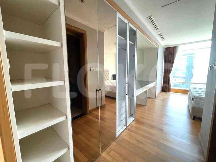 Dijual Apartemen 3 BR, Lantai 32, Luas 225 m2 di Menteng 3