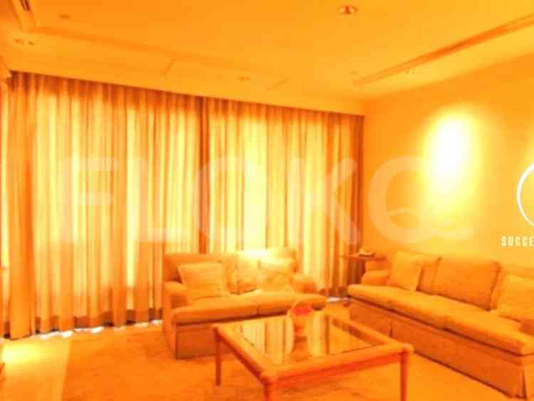 323 sqm, 10th floor, 3 BR apartment for sale in Setiabudi 7