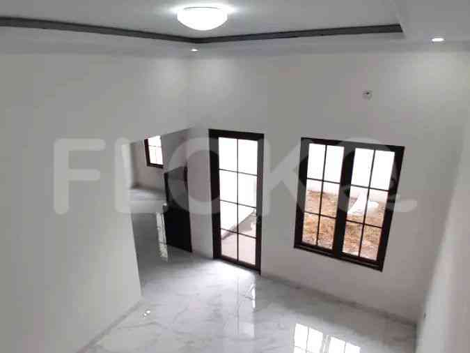 Dijual Rumah 4 BR, Luas 135 m2 di Jl. Moh. Kahfi II, Cilandak 2