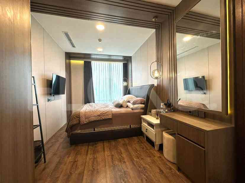 96 sqm, 37th floor, 2 BR apartment for sale in Kuningan 3