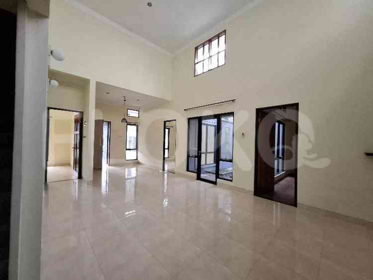 160 sqm, 3 BR house for rent in Sektor 7, Bintaro 3