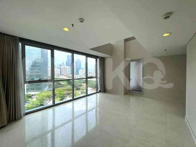 155 sqm, 8th floor, 3 BR apartment for sale in Kuningan 3