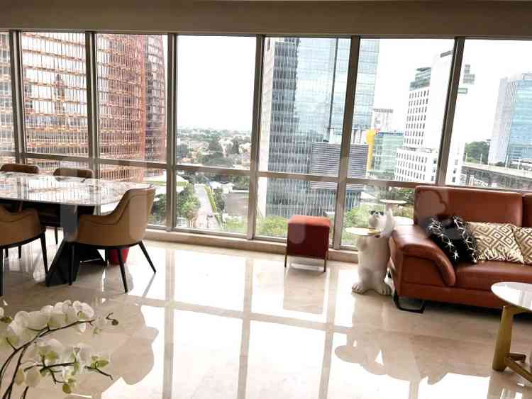 169 sqm, 10th floor, 3 BR apartment for sale in TB Simatupang 3