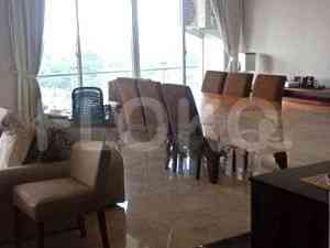 189 sqm, 15th floor, 2 BR apartment for sale in Mampang Prapatan 3