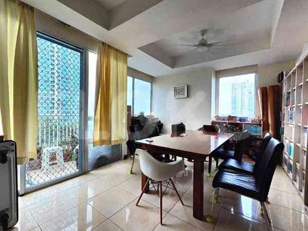 Dijual Apartemen 3 BR, Lantai 7, Luas 139 m2 di Cipete 3