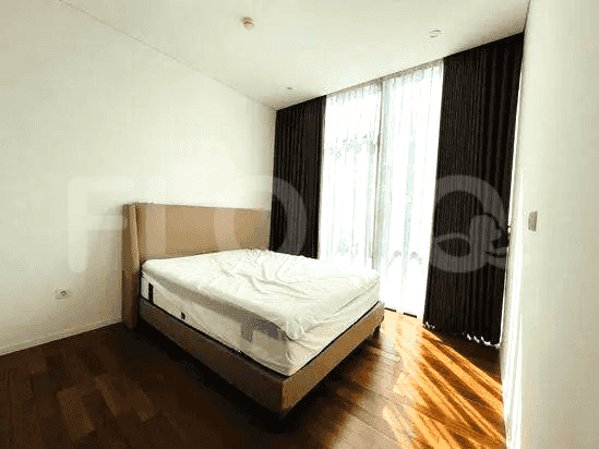 Dijual Apartemen 3 BR, Lantai 2, Luas 170 m2 di Kuningan 3