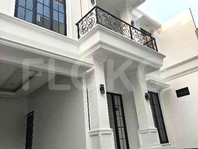 160 sqm, 3 BR house for sale in Jl. Moch Kahfi II, Lenteng Agung 1