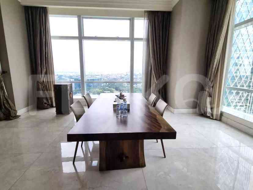 500 sqm, 10th floor, 4 BR apartment for sale in Kebayoran Baru 5