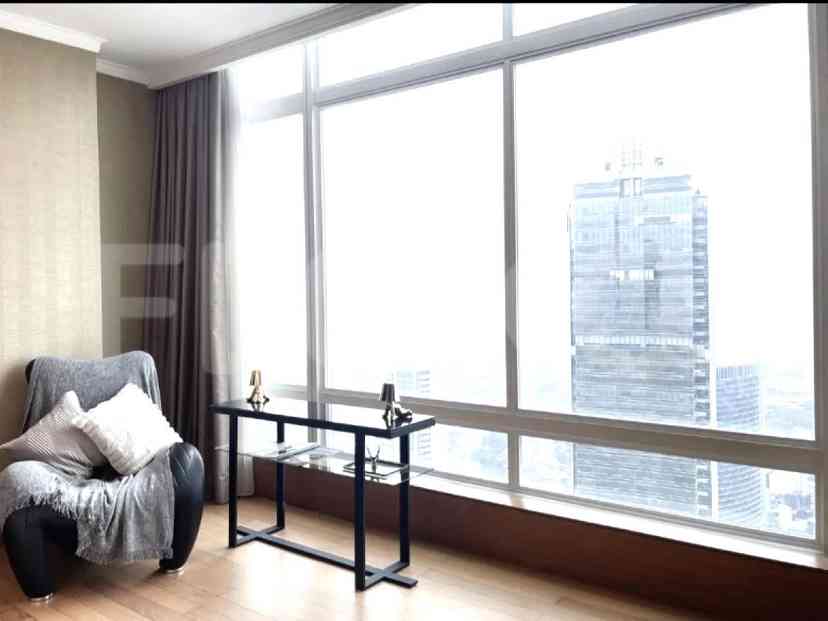 225 sqm, 31st floor, 3 BR apartment for sale in Menteng 2