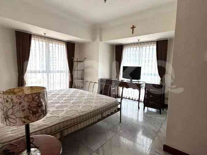 Dijual Apartemen 3 BR, Lantai 10, Luas 130 m2 di Karet Tengsin 2