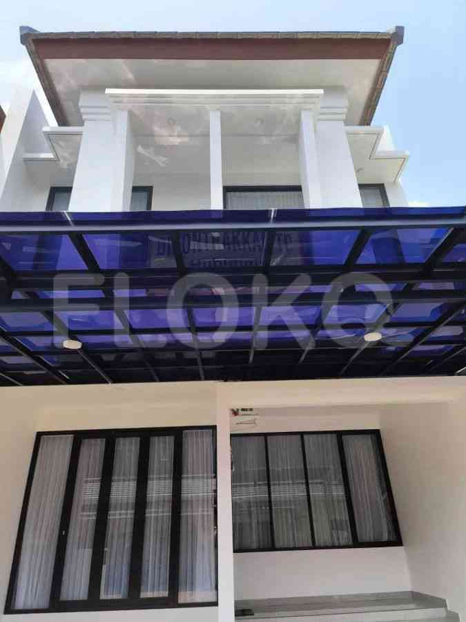 205 sqm, 4 BR house for rent in Cilandak, Cilandak 1