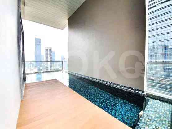 363 sqm, 18th floor, 4 BR apartment for sale in Sudirman 3