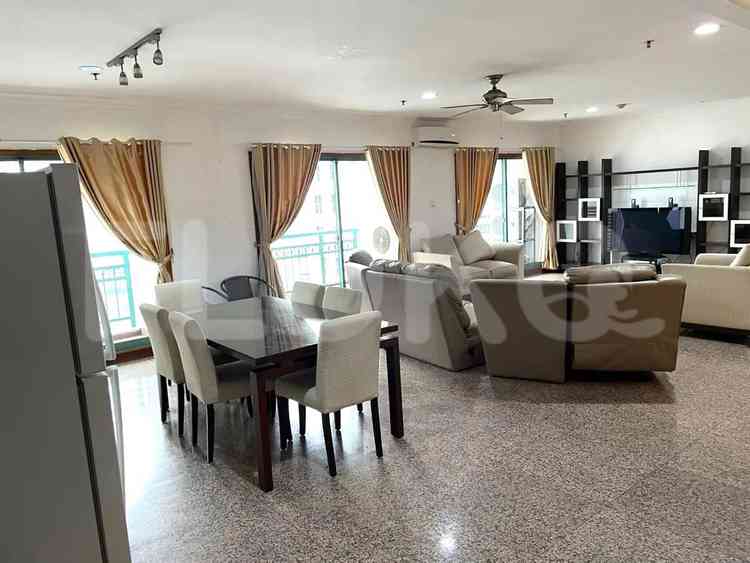 Dijual Apartemen 4 BR, Lantai 22, Luas 222 m2 di Karet Tengsin 6