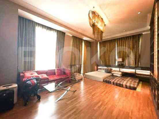 900 sqm, 25th floor, 5 BR apartment for sale in Gandaria 2