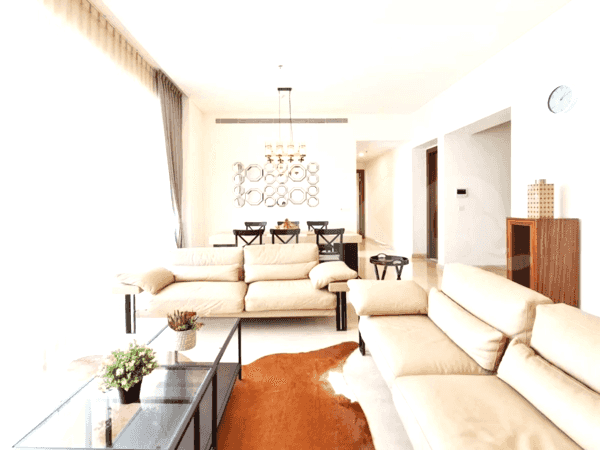 170 sqm, 20th floor, 2 BR apartment for sale in Gandaria 3