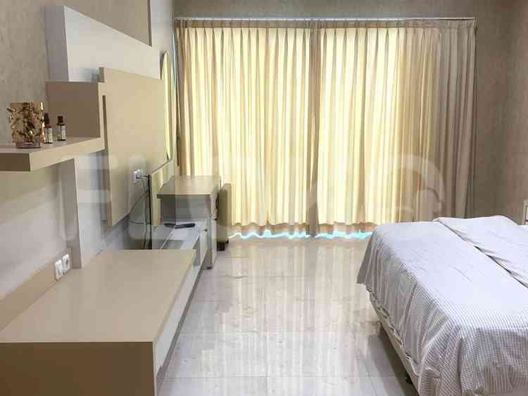 151 sqm, 20th floor, 3 BR apartment for sale in Kebayoran Lama 1