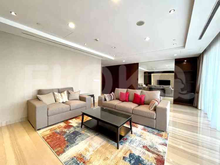 Dijual Apartemen 3 BR, Lantai 17, Luas 276 m2 di Kebayoran Lama 2