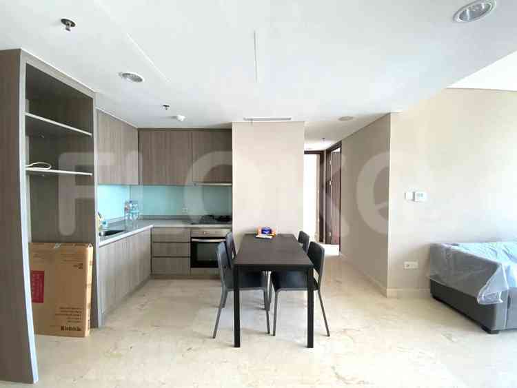 Dijual Apartemen 2 BR, Lantai 31, Luas 77 m2 di Kuningan 2