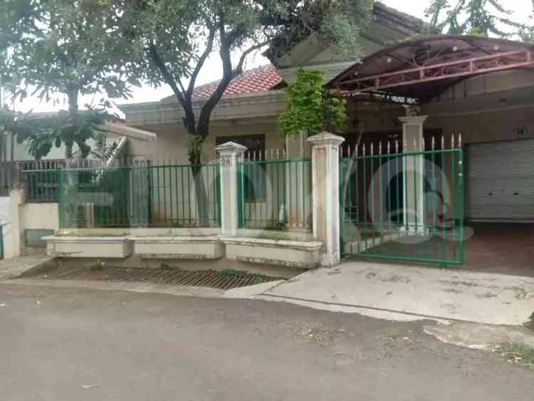 Dijual Rumah 5 BR, Luas 200 m2 di Jl. Loka Indah, Pancoran 1