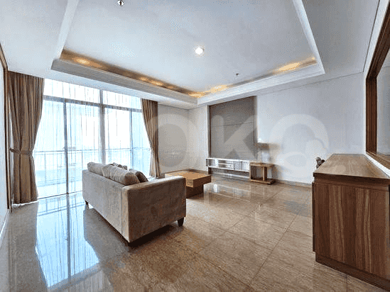 185 sqm, 29th floor, 3 BR apartment for sale in Cipete 2