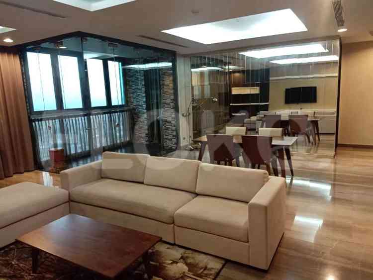 220 sqm, 21st floor, 3 BR apartment for sale in Mampang Prapatan 2