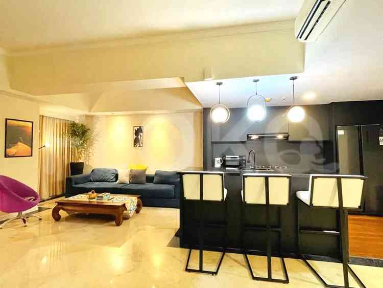 159 sqm, 1st floor, 4 BR apartment for sale in Kuningan 1